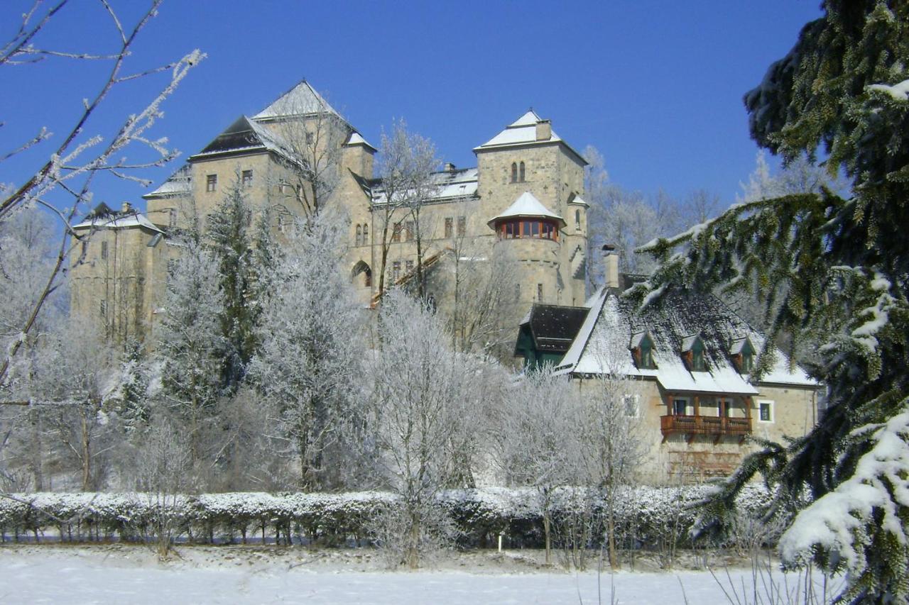 Schlossresidenz Fischhorn 푸슈안데르글로크네르스트라세 외부 사진