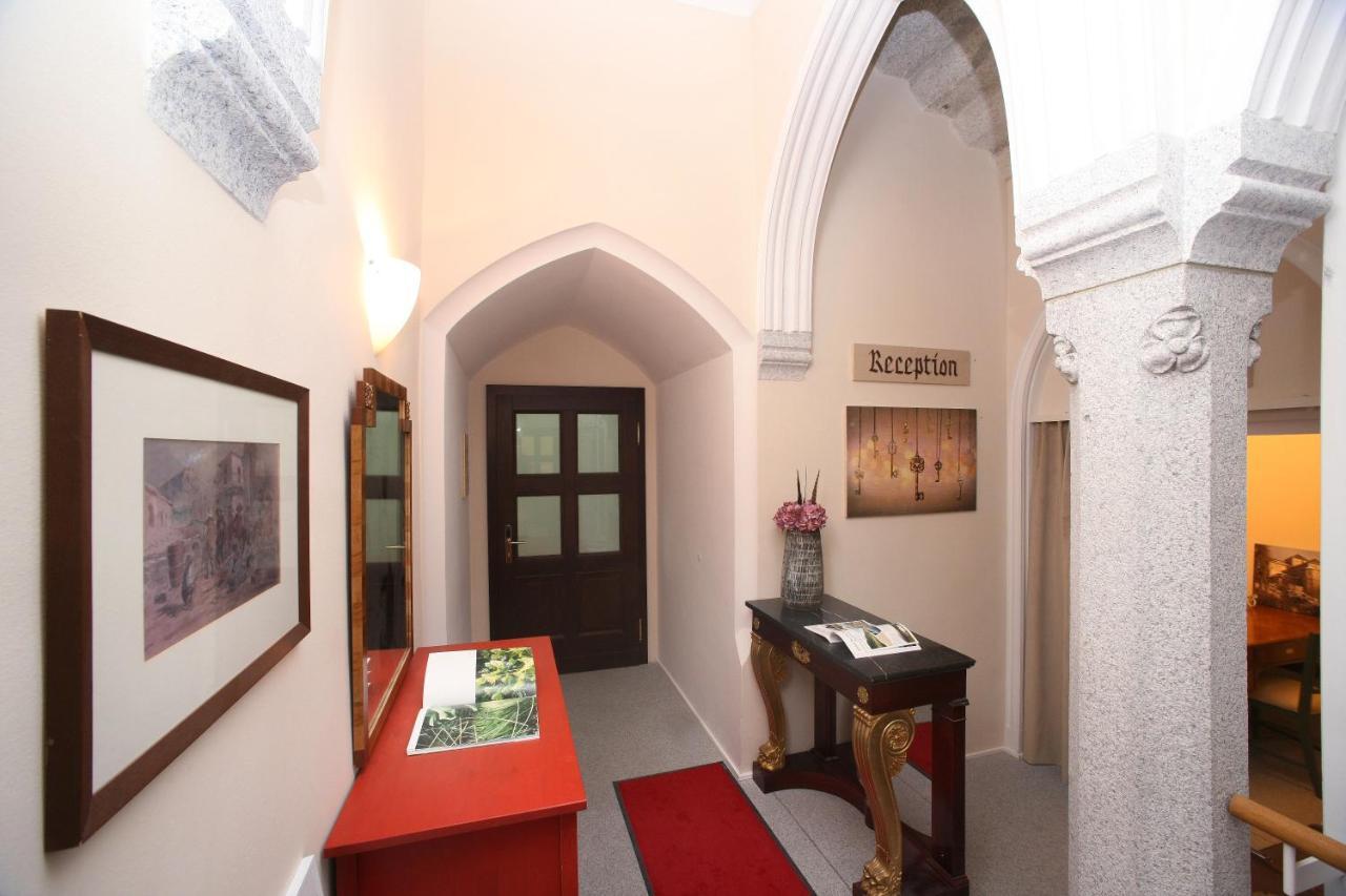 Schlossresidenz Fischhorn 푸슈안데르글로크네르스트라세 외부 사진